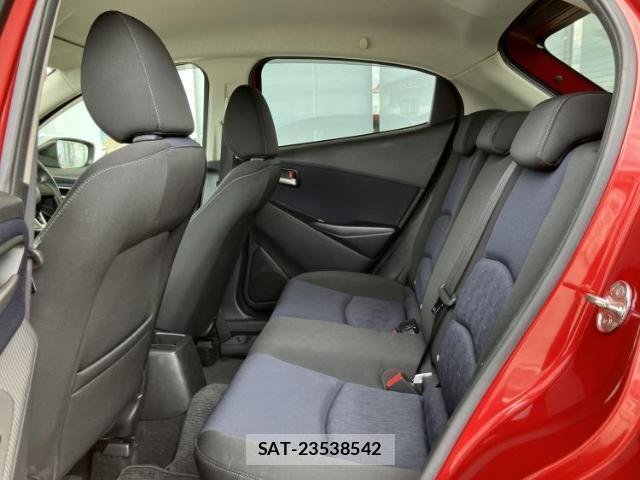 Mazda DEMIO 2016-05 8754597-6