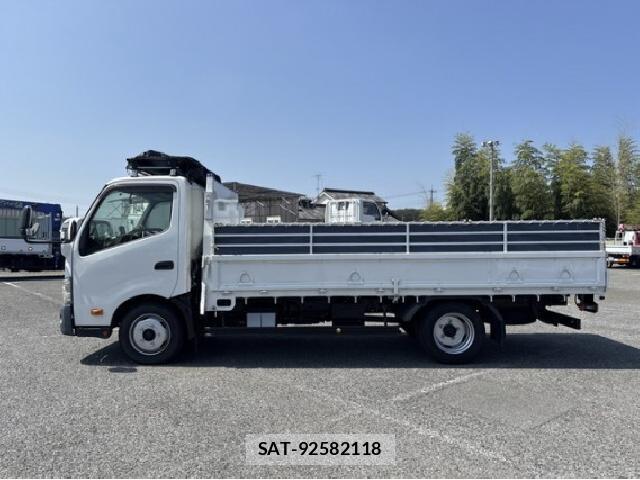 Hino DUTRO 2012 8752522-11