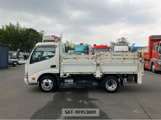 Hino DUTRO 2014 8753684-11