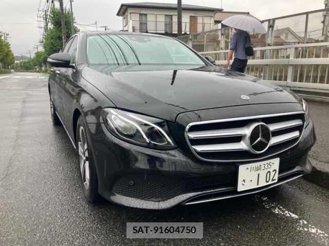 Mercedes Benz E-CLASS 2020-03 8754219-2
