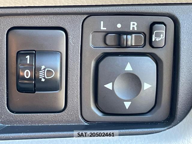Mitsubishi EK WAGON 2017-11 8752337-6