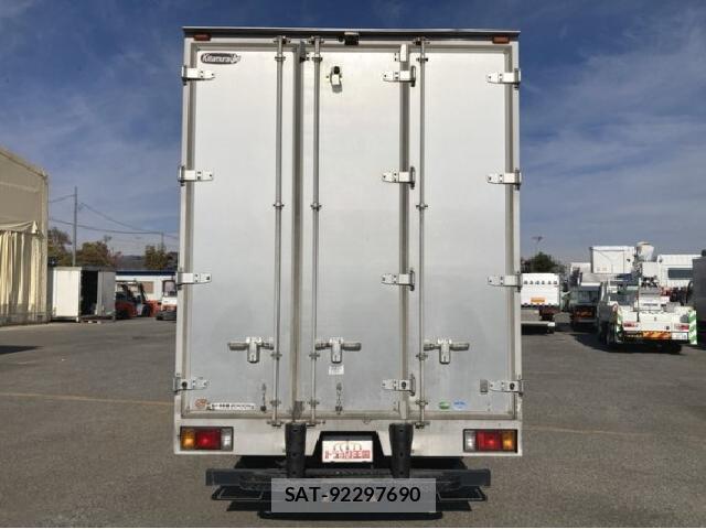 Isuzu ELF TRUCK 2018 8752519-4