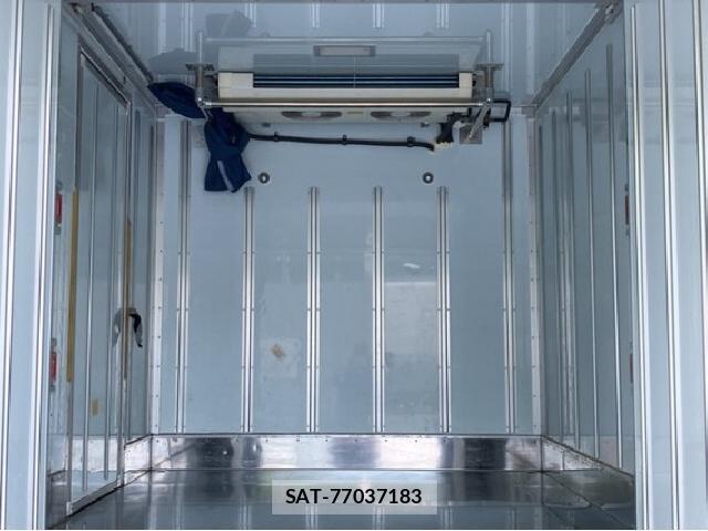 Isuzu ELF TRUCK 2020 8753685-17