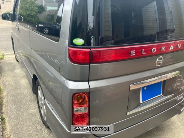Nissan ELGRAND 2010-02 8752874-13