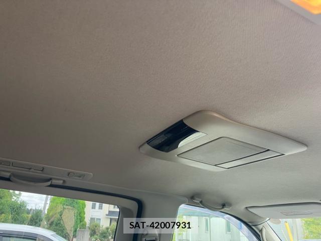 Nissan ELGRAND 2010-02 8752874-14