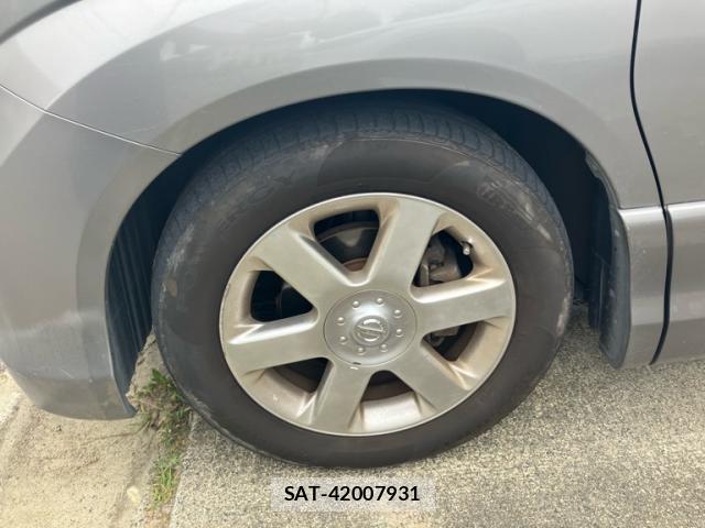 Nissan ELGRAND 2010-02 8752874-5