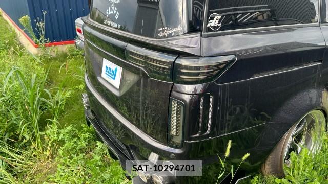 Nissan ELGRAND 2011-02 8753668-12