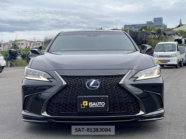 Lexus ES 2020-05 8752423-10