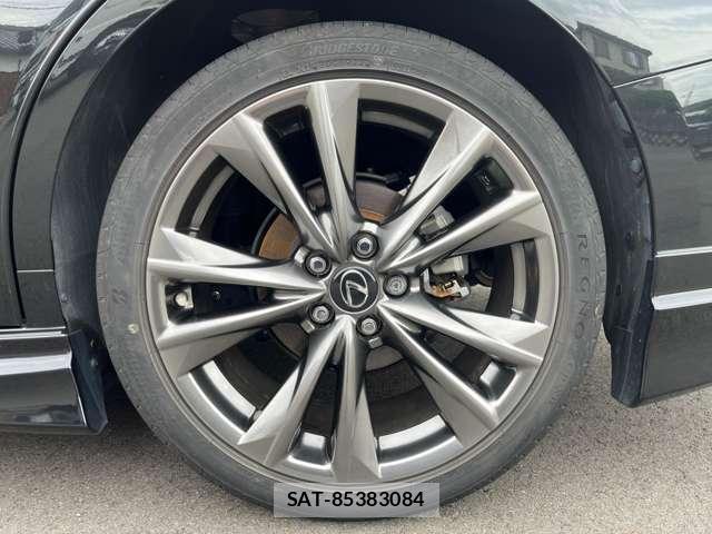 Lexus ES 2020-05 8752423-7