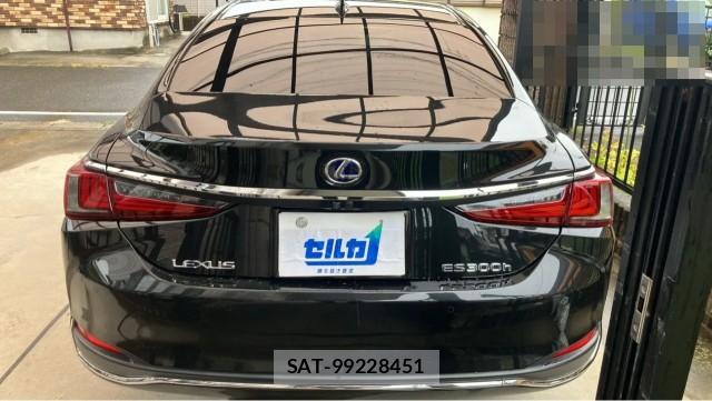Lexus ES 2020-04 8753551-1