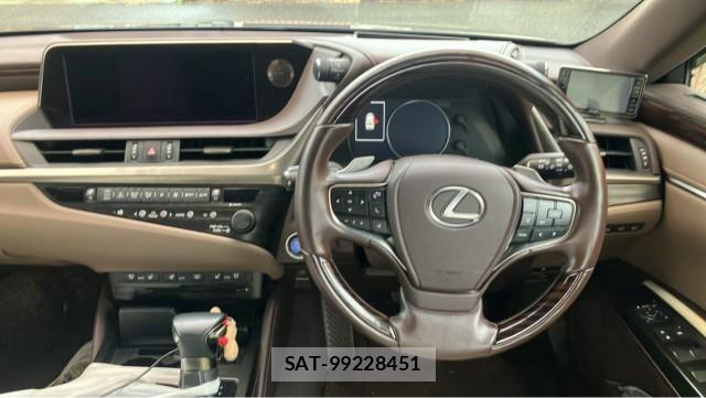 Lexus ES 2020-04 8753551-16