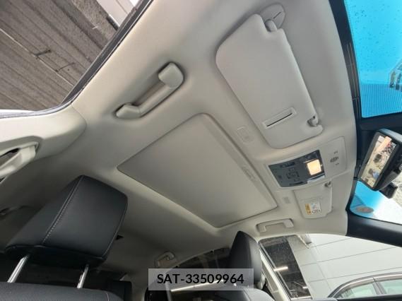Lexus ES 2021-05 8753666-15