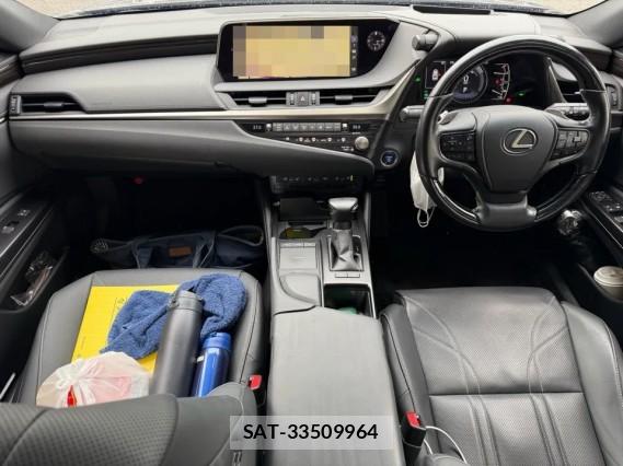 Lexus ES 2021-05 8753666-2