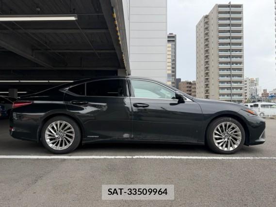 Lexus ES 2021-05 8753666-3
