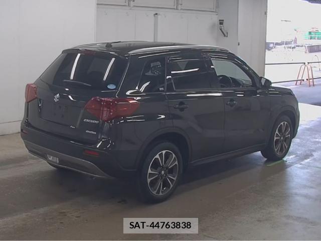 Suzuki ESCUDO 2021-06 8754208-1