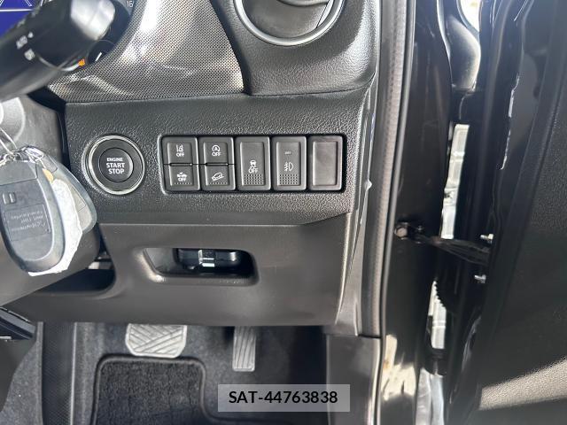 Suzuki ESCUDO 2021-06 8754208-13