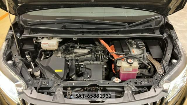 Toyota ESQUIRE 2018-10 8753591-7