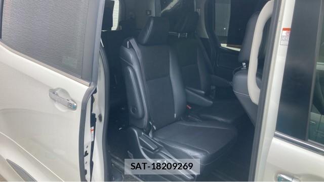 Toyota ESQUIRE 2015-09 8753616-6