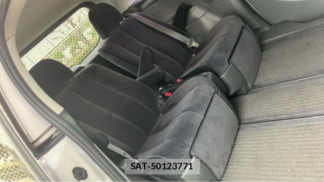 Toyota ESTIMA 2010-02 8753588-6