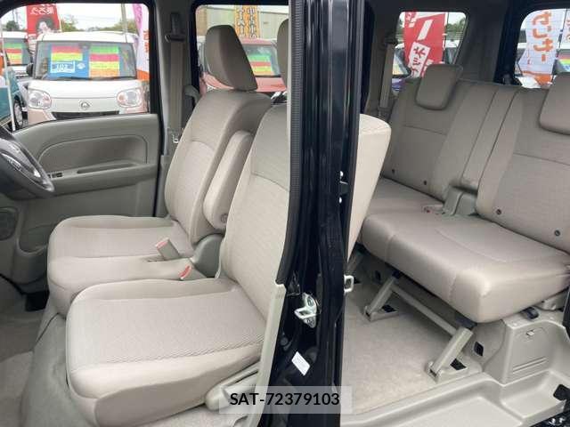 Suzuki EVERY WAGON 2026-01 8752774-12