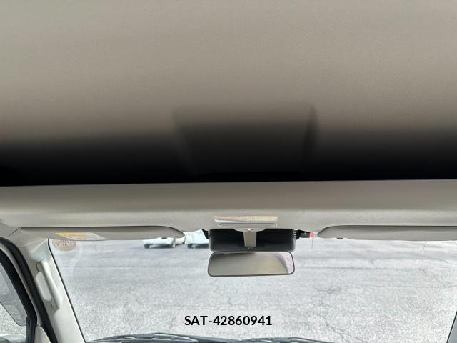 Suzuki EVERY WAGON 2025-11 8753238-9