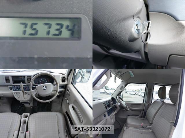 Suzuki EVERY 2014-08 8752636-7