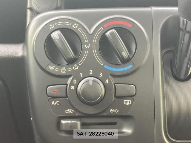 Suzuki EVERY 2026-05 8752835-17