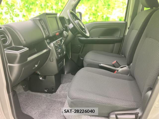 Suzuki EVERY 2026-05 8752835-6