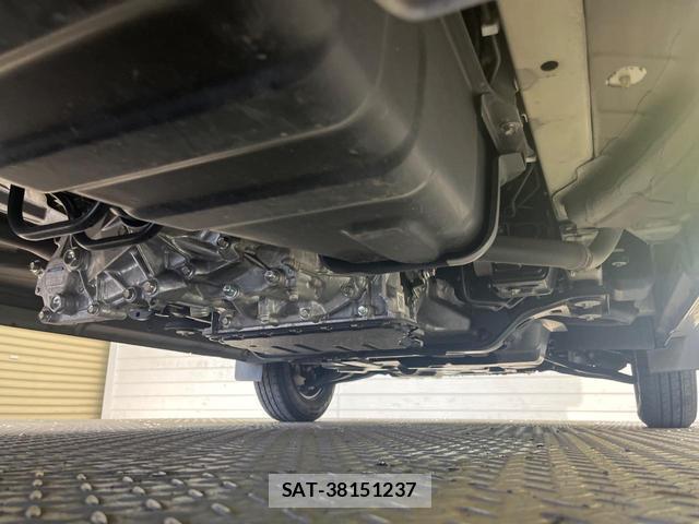 Suzuki EVERY 2024-10 8752856-18