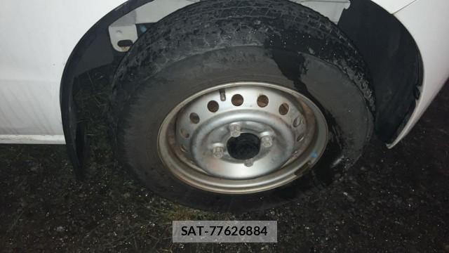 Suzuki EVERY 2016-10 8753642-8