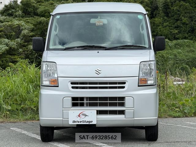 Suzuki EVERY 2011-04 8754142-18