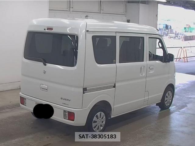 Suzuki EVERY 2025-07 8754197-1