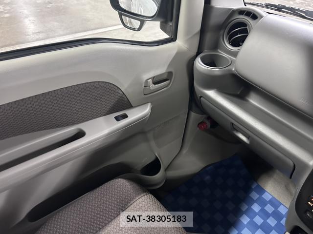 Suzuki EVERY 2025-07 8754197-12