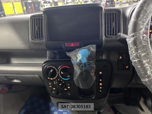 Suzuki EVERY 2025-07 8754197-13