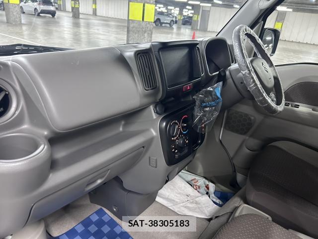 Suzuki EVERY 2025-07 8754197-9