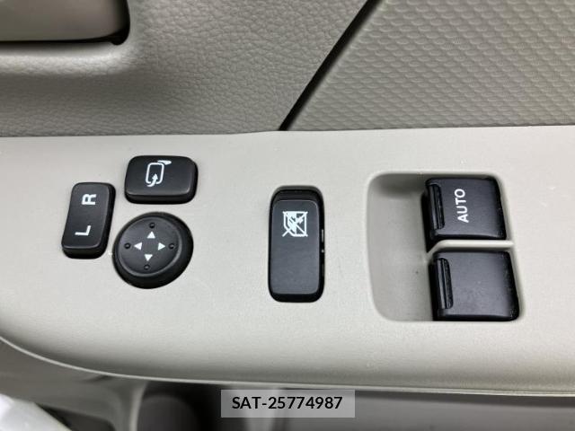 Suzuki EVERY 2025-06 8754345-16