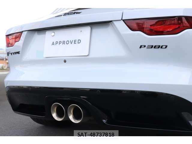 Jaguar F-TYPE 2021-03 8752315-12