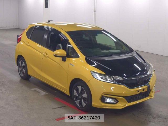 Honda FIT HYBRID 2017-06 8754115-0