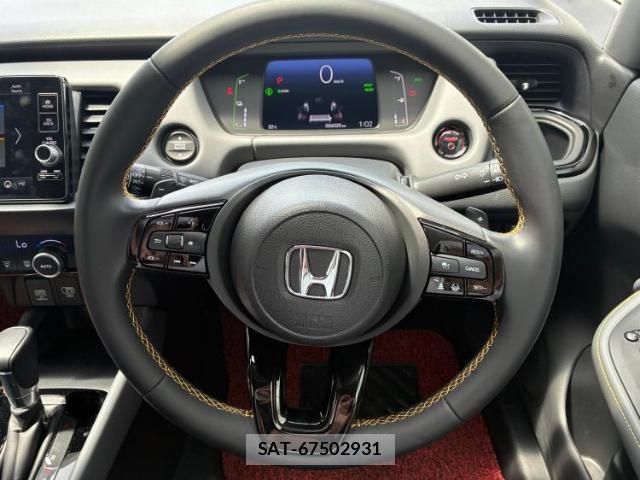 Honda FIT HYBRID 2023-07 8754412-13