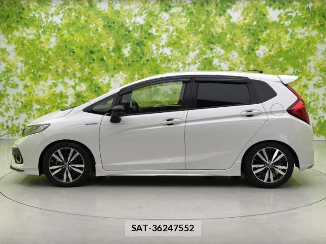 Honda FIT HYBRID 2018-09 8754651-1