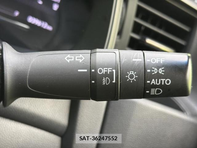 Honda FIT HYBRID 2018-09 8754651-14