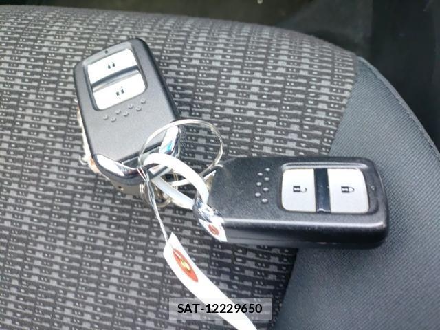Honda FIT 2017-08 8752658-14