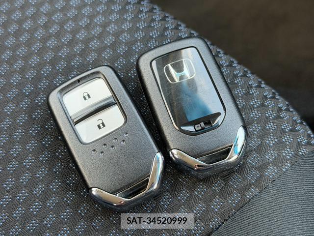 Honda FIT 2019-02 8754139-14