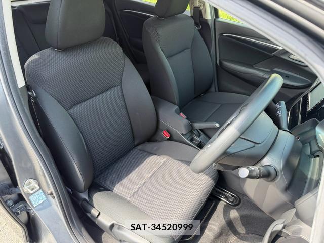 Honda FIT 2019-02 8754139-2