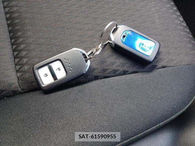 Honda FIT 2019-08 8754324-14