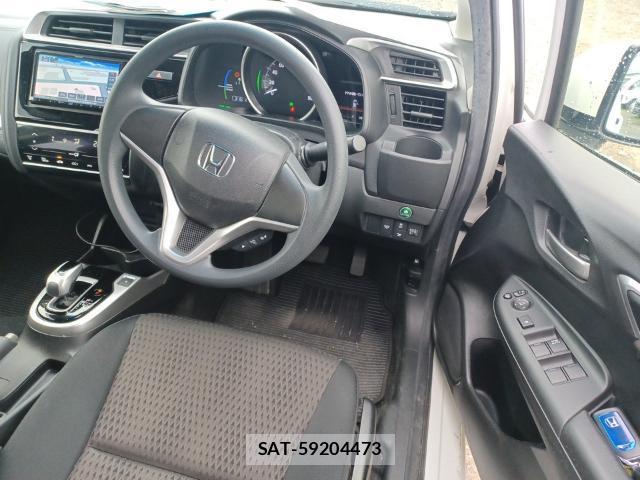Honda FIT 2019-08 8754328-2