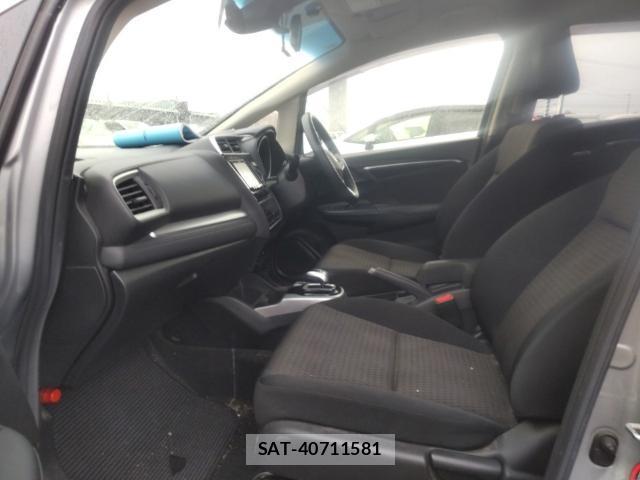 Honda FIT 2019-08 8754329-15
