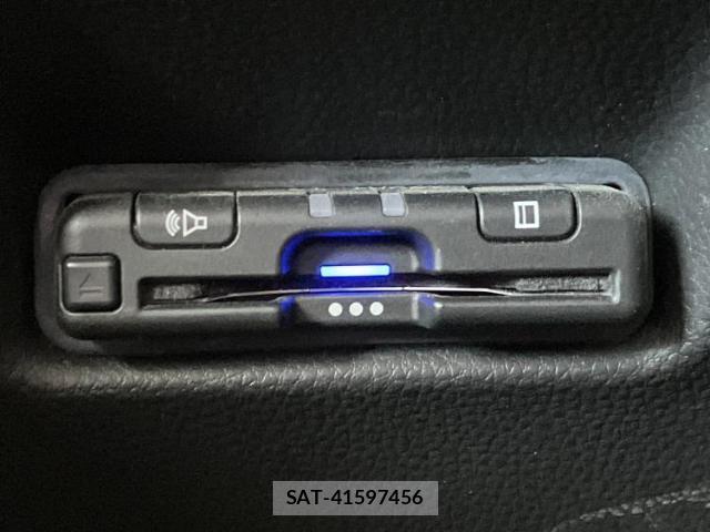 Honda FIT 2022-09 8754604-17