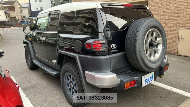 Toyota FJ CRUISER 2013-01 8753640-13