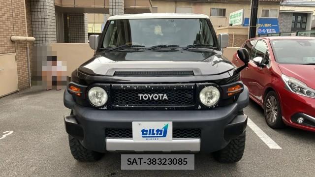 Toyota FJ CRUISER 2013-01 8753640-9